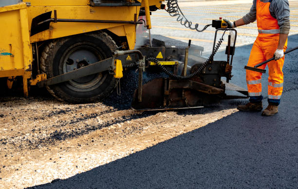 Driveway Snow Removal Preparation in Kankakee, IL